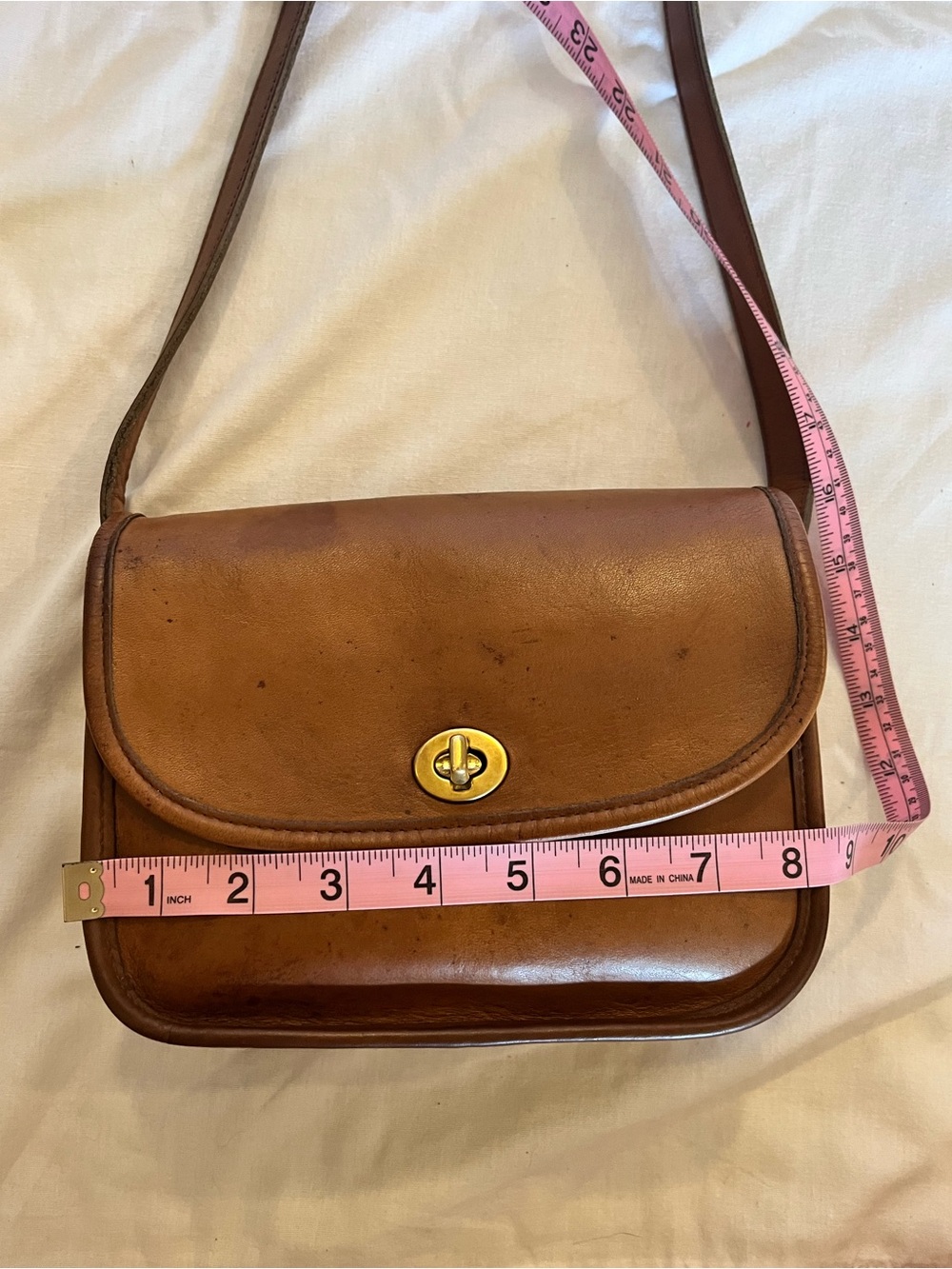 Vintage Coach Collegiate 9815 British Tan Crossbody Bag - Picture 13 of 16